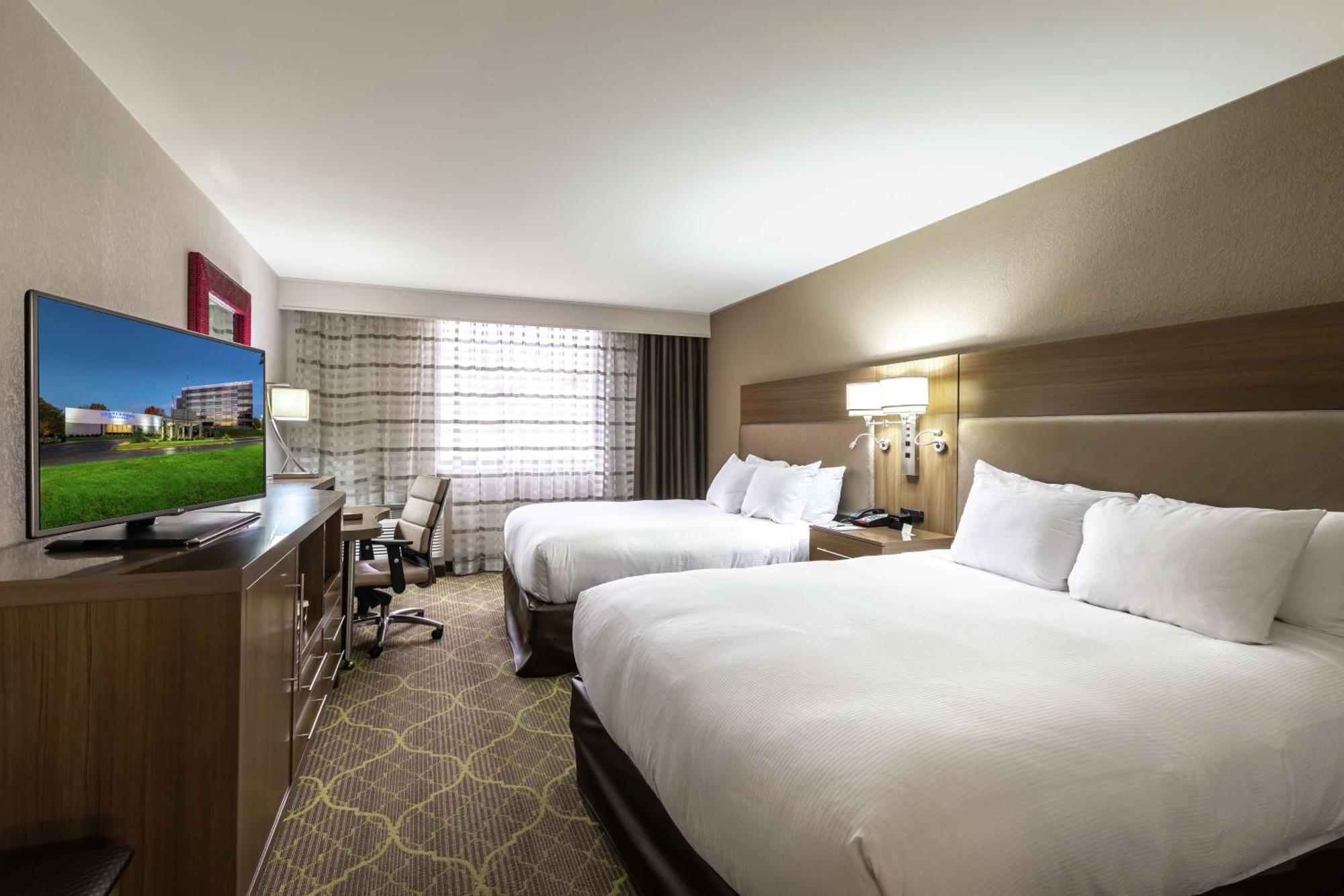 Doubletree By Hilton Winston Salem - University, Nc מראה חיצוני תמונה